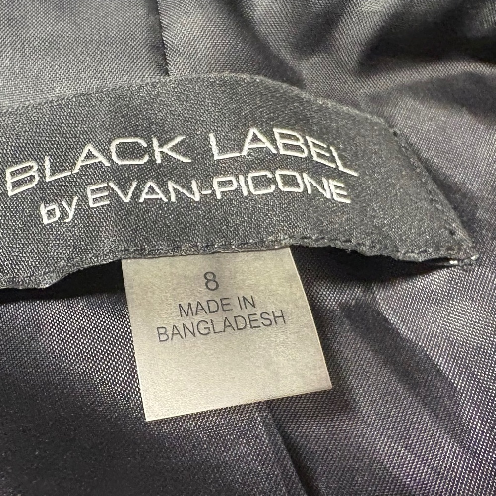 Evan Picone Cream Blazer with Black Trim - Picture 5 of 5